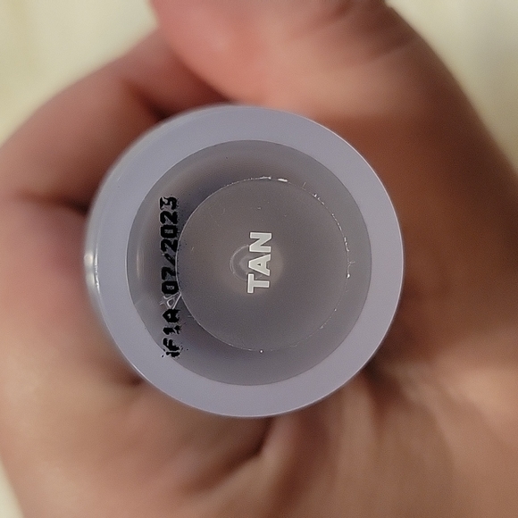 Milk makeup sunshine skin tine - Picture 3 of 3